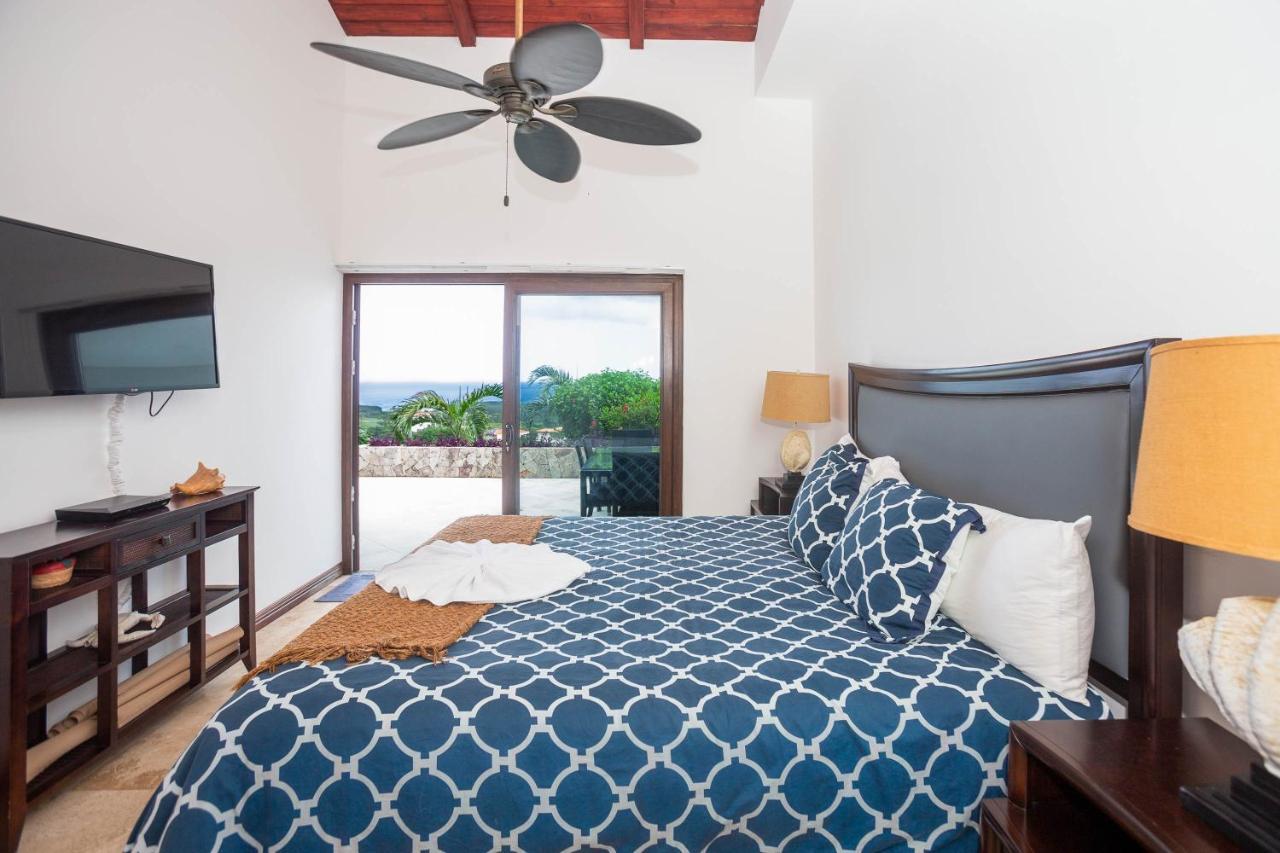 Pristine Bay Villa 1304 With Large Pool - 3 Bedroom Condo French Harbour Esterno foto