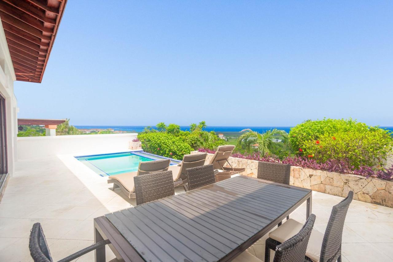 Pristine Bay Villa 1304 With Large Pool - 3 Bedroom Condo French Harbour Esterno foto